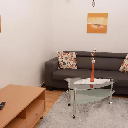Апартаменты Buergerhaus Martinecz *