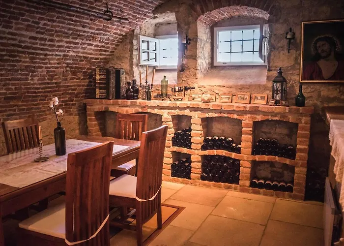 Buergerhaus Martinecz * Бад-Радкерсбург