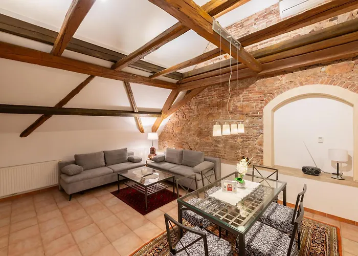 Апартаменты Buergerhaus Martinecz *